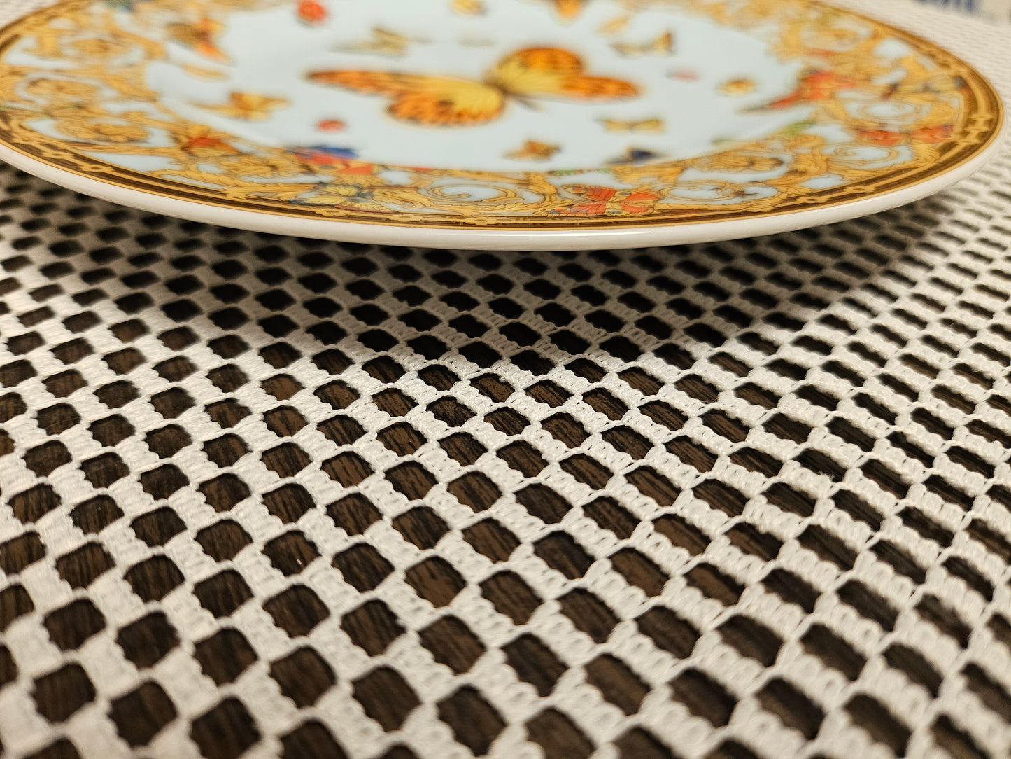 *SOLD* Versace Le Jardin de Versace Plate