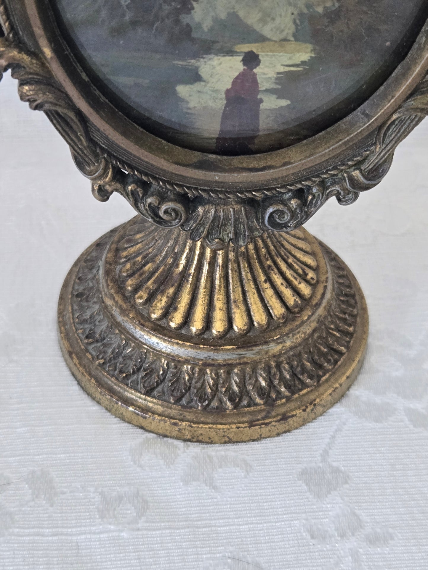 Tara Oval Framed Oil Painting