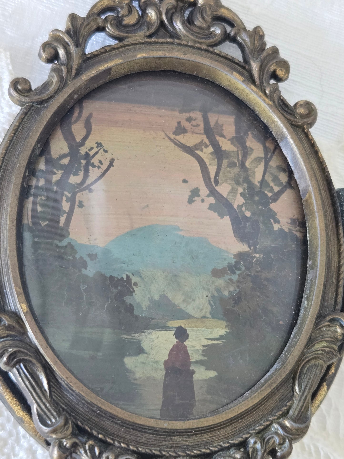 Tara Oval Framed Oil Painting