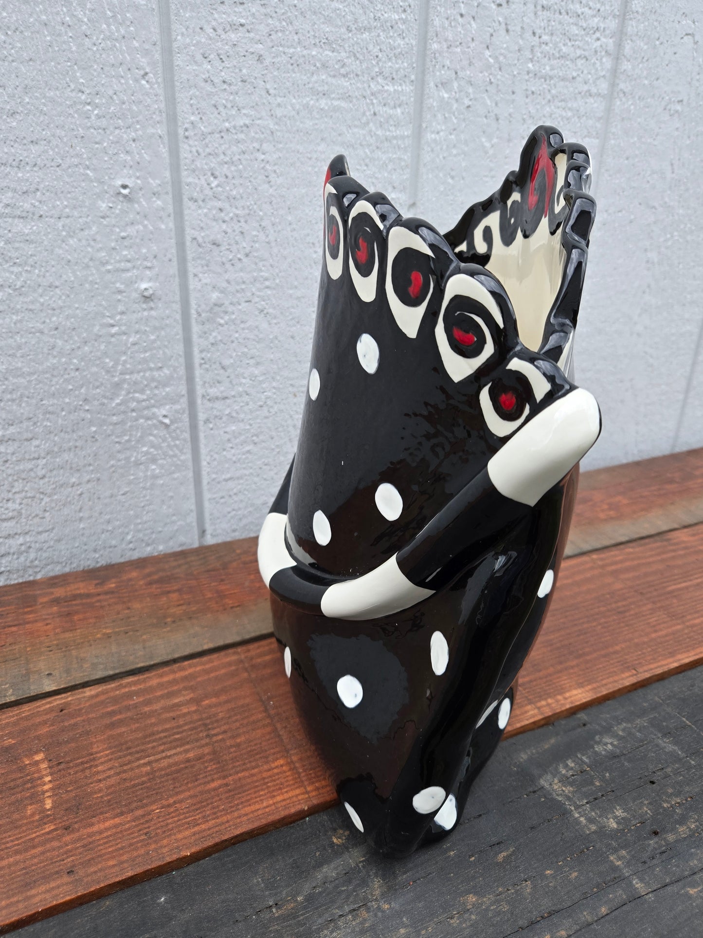 Babroff Ceramic Purse Magazine Holder