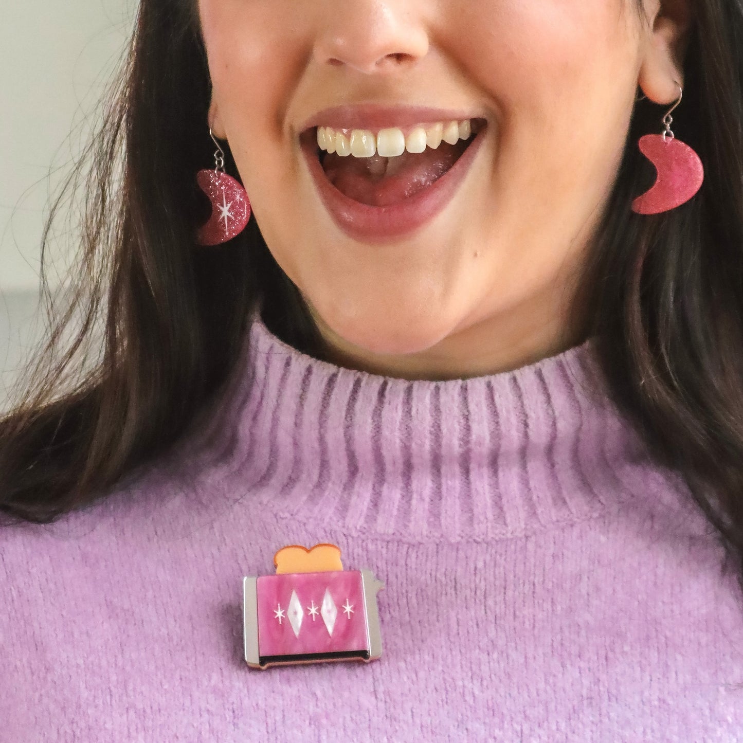 Erstwilder Warm And Toasty Brooch