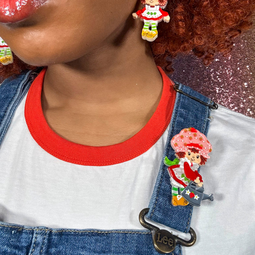 Erstwilder Strawberry Gardening Brooch