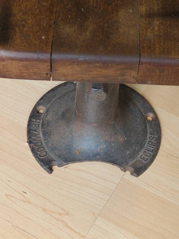 Antique Wood Iron Child's School Desk and Chair *Local Pickup Only in East Aurora, NY*