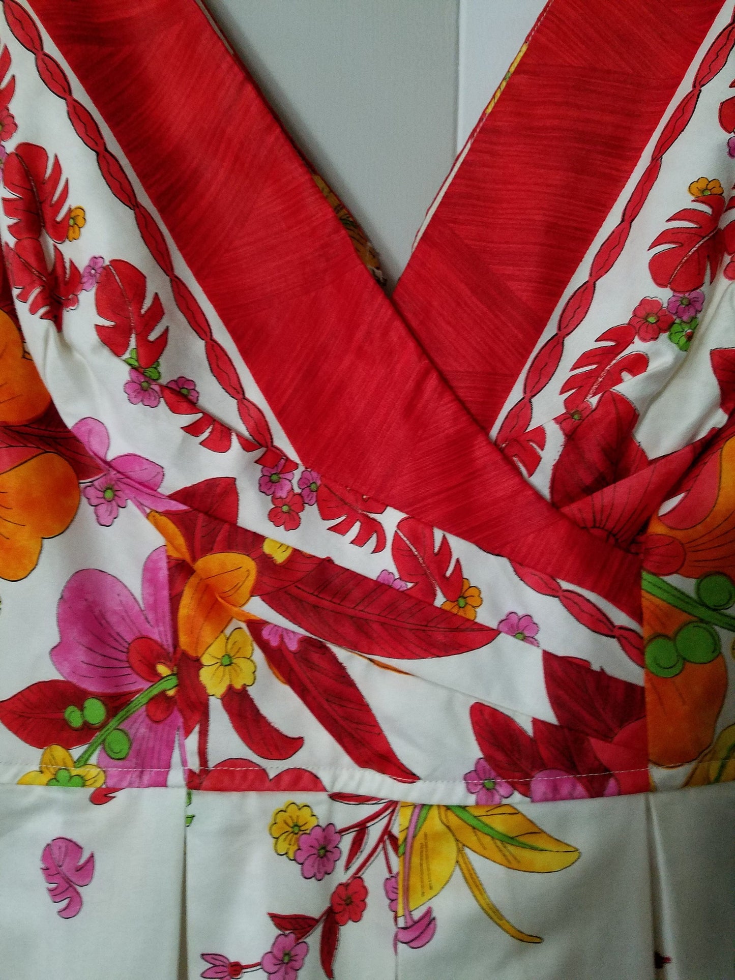 Beautiful Vintage Kamehameha Floral Dress