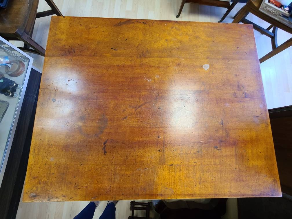 Antique Maple Occasional Parlor Table ( Local Pickup Only - Clarence, NY)