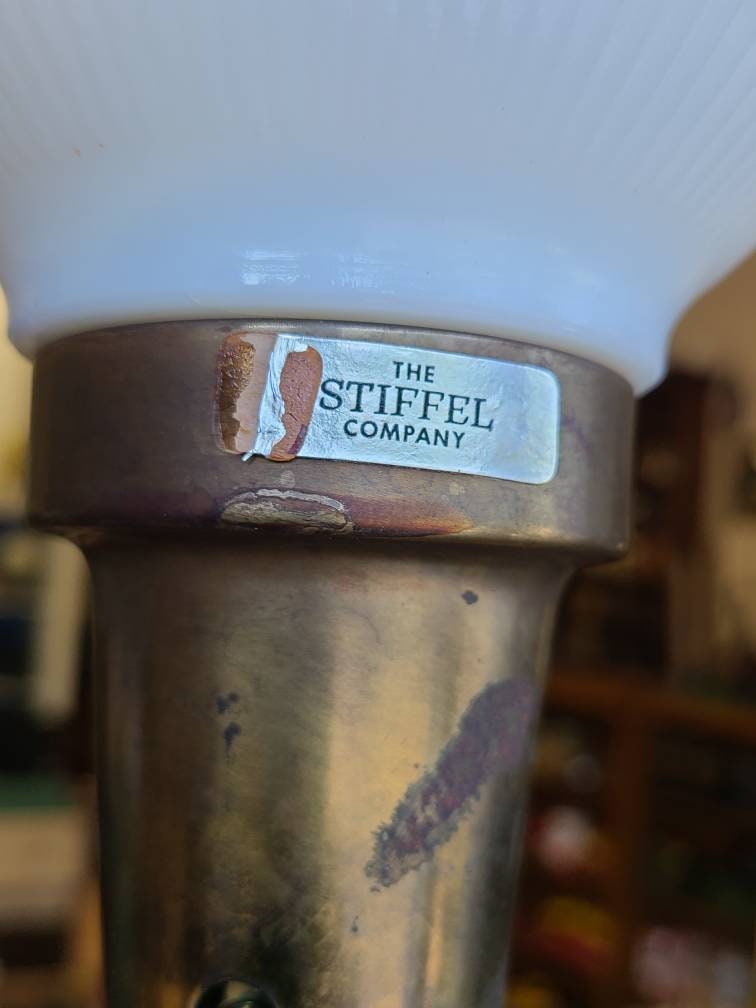 Vintage Stiffel Brass Lamp Glass Shade