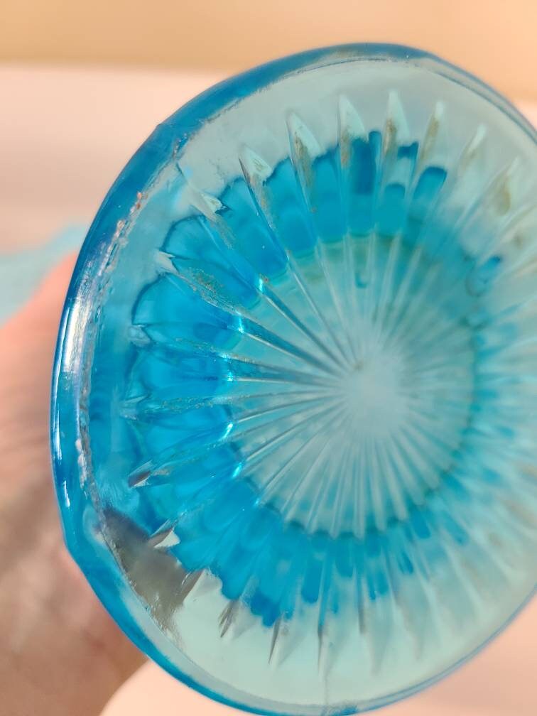 Northwood Blue Diamond Point Vase