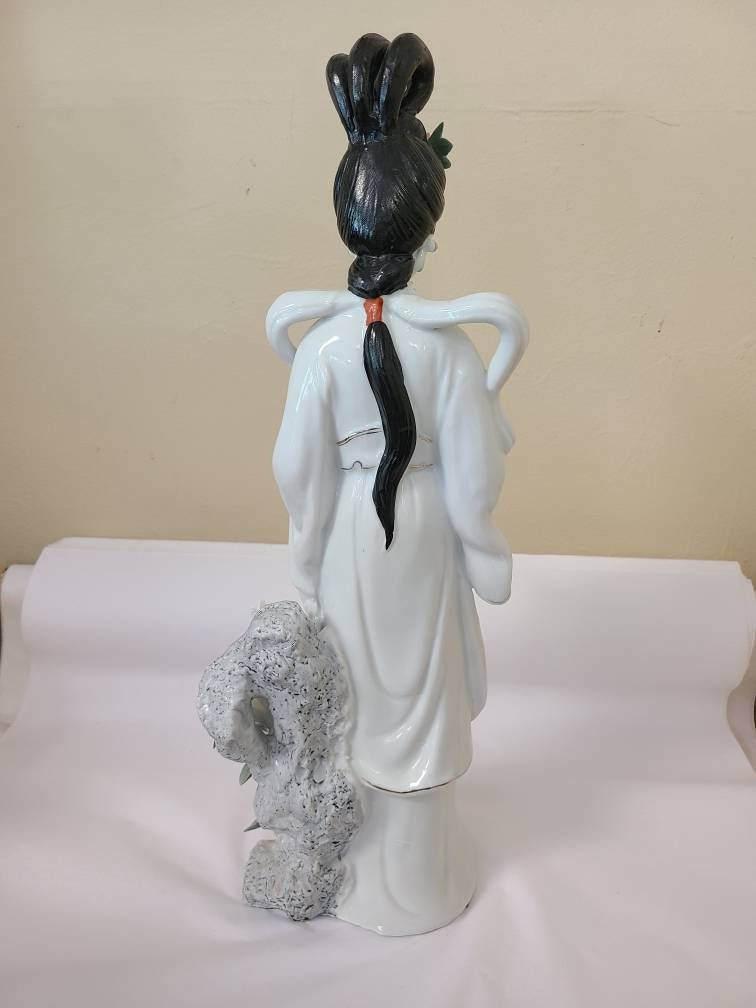 Vintage Geisha Porcelain Figurine