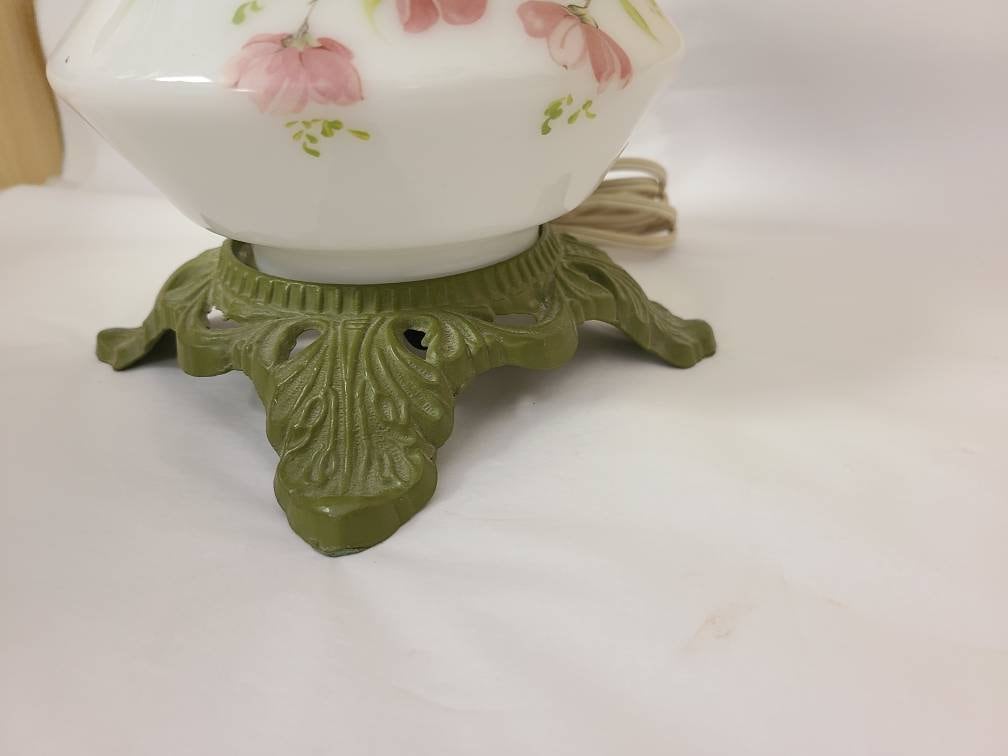 Floral Hedco Hurricane Accent Lamp