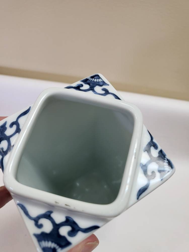Vintage Tall Handpainted Oriental Vase