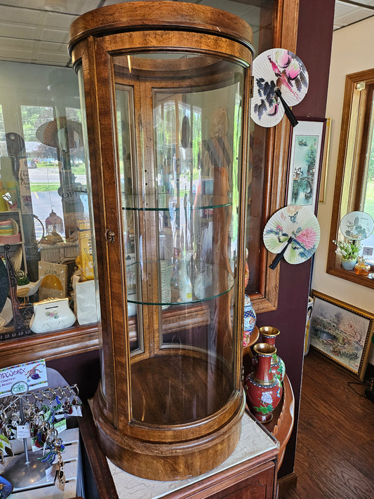 Mersman Round Curio Cabinet - *Local Pickup up Only in Clarence, NY*