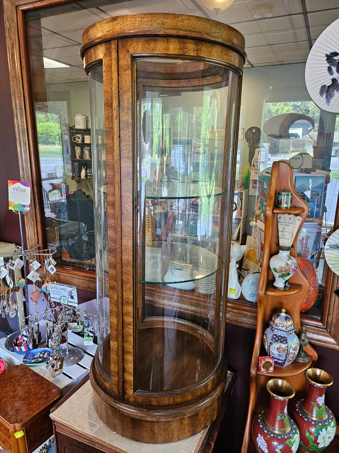 Mersman Round Curio Cabinet - *Local Pickup up Only in Clarence, NY*