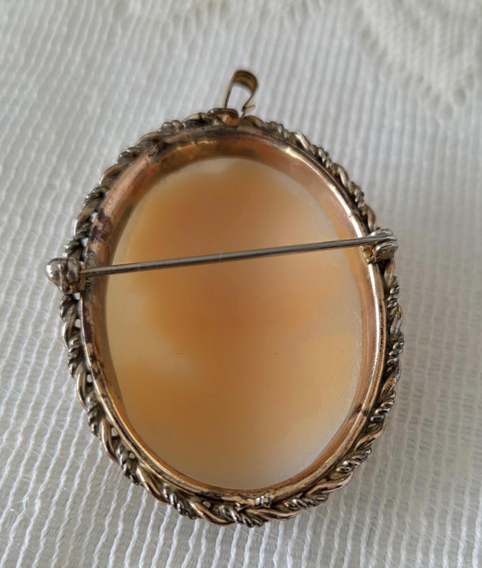 Cameo Brooch 12K Gold-Filled