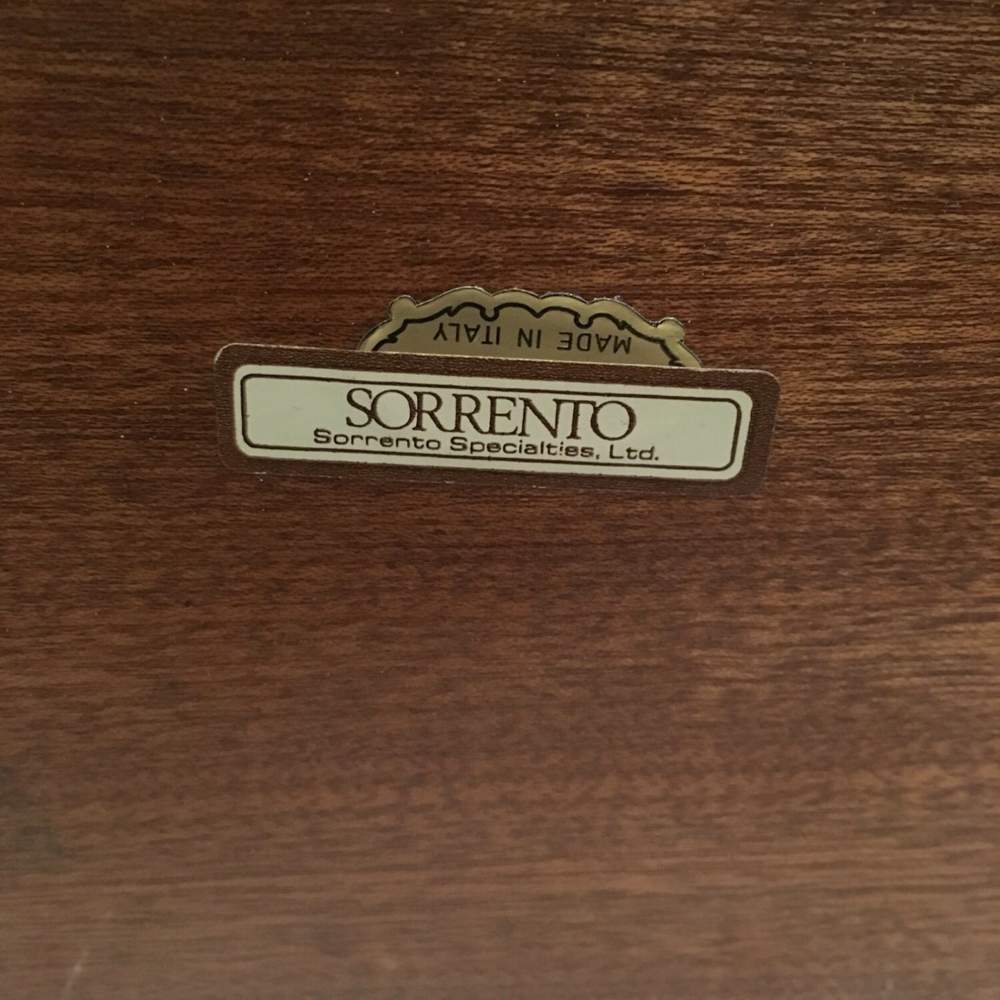 Sorrento Thorens Italian Handmade Inlaid Wood Music Disc Player