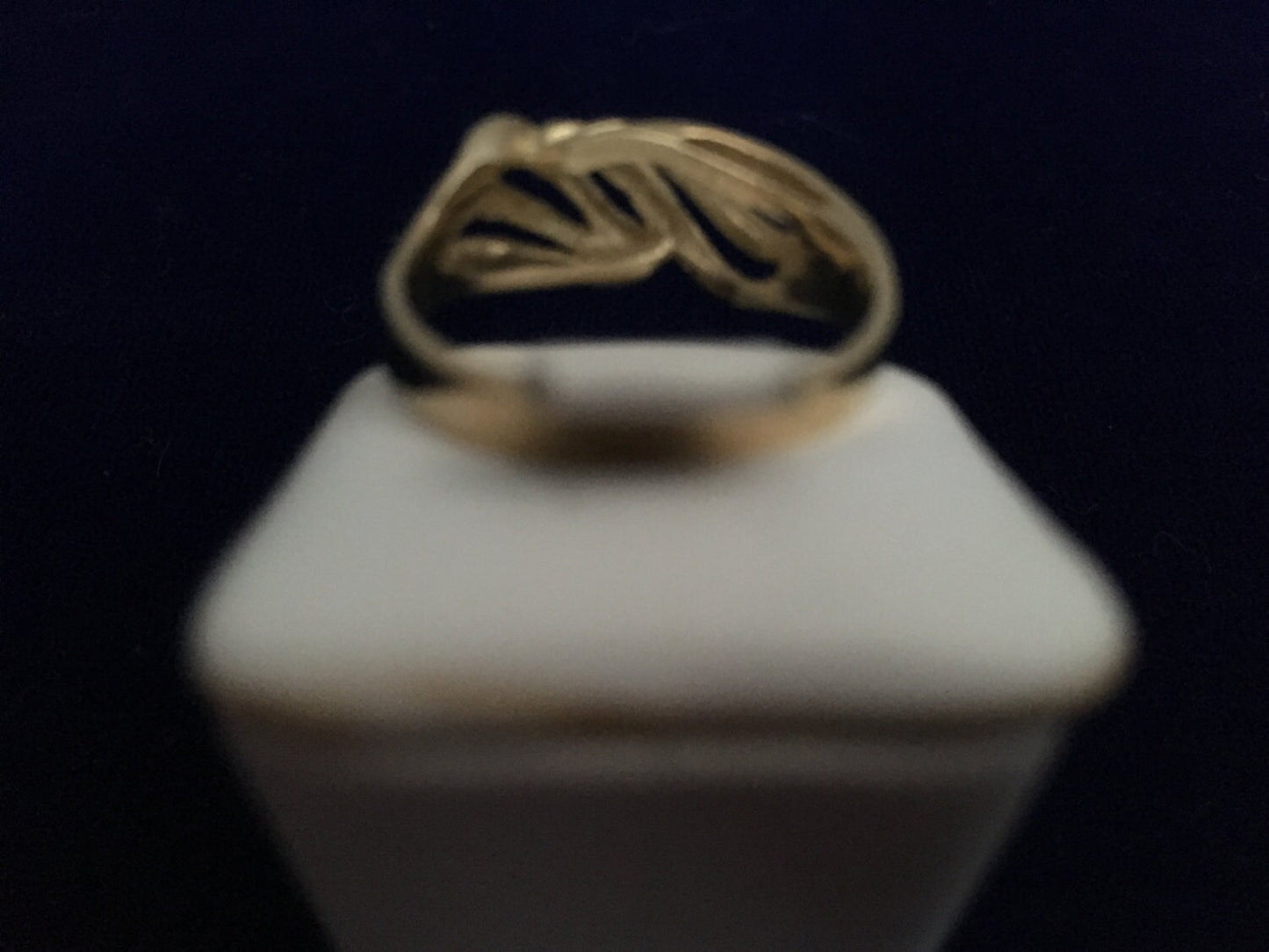 Vintage 14K Yellow Gold Open Twist Ring - Local pickup only