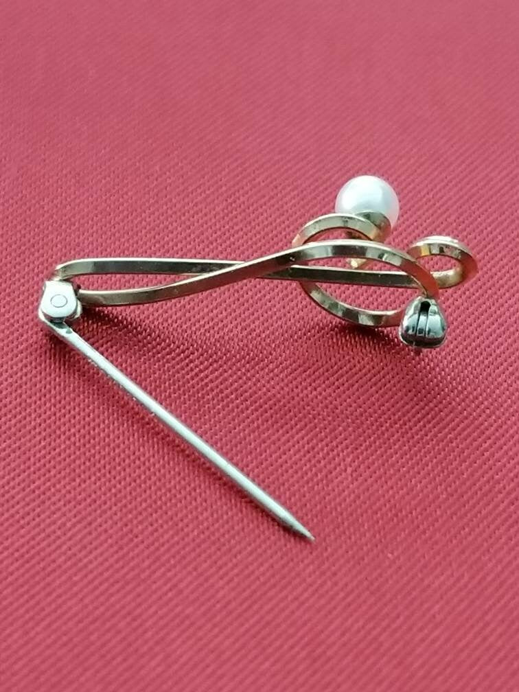 Krementz Pearl Music Clef Pin/Brooch