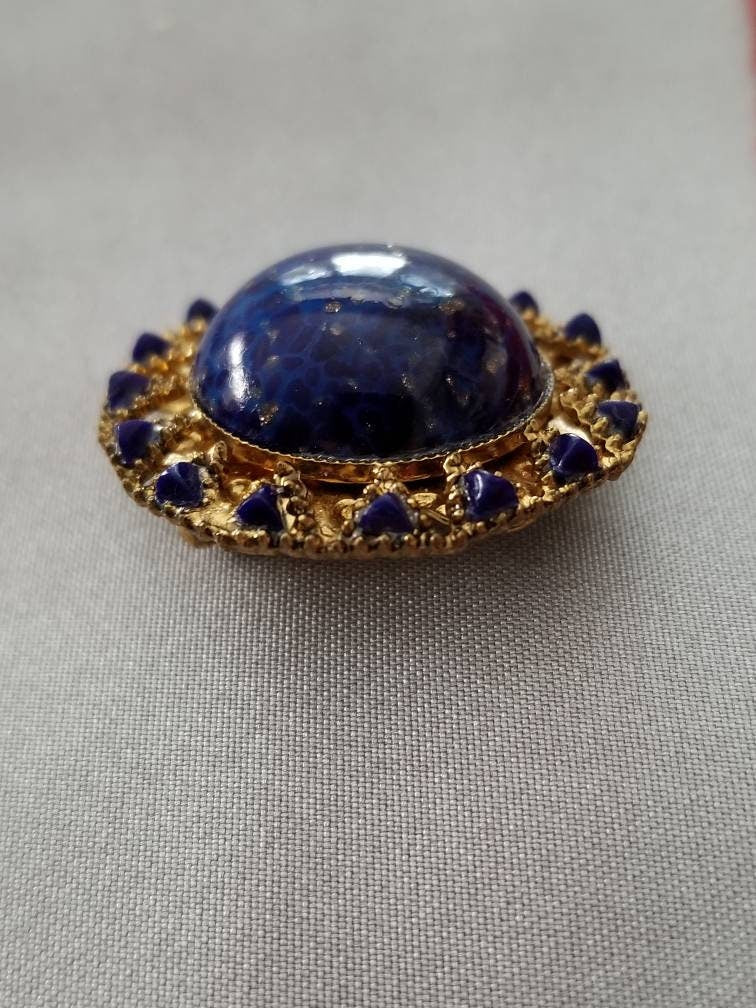 Gorgeous Blue Cabochon Lapis Brooch