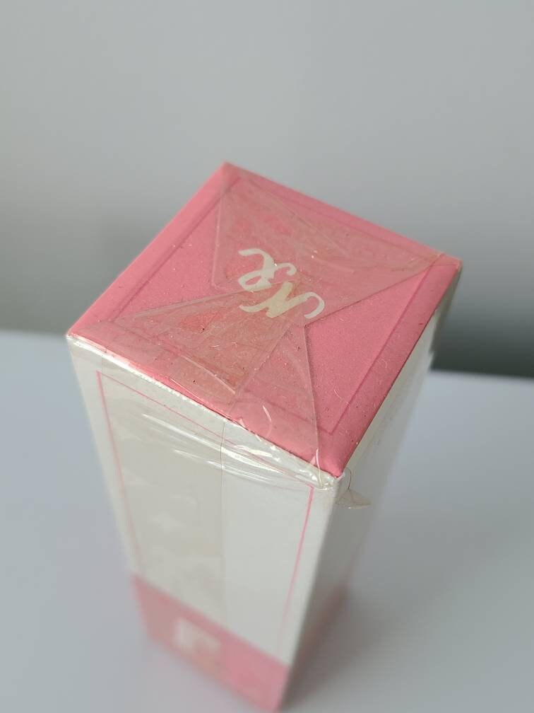 Vintage NR Nettie Rosenstein Eau De Parfum