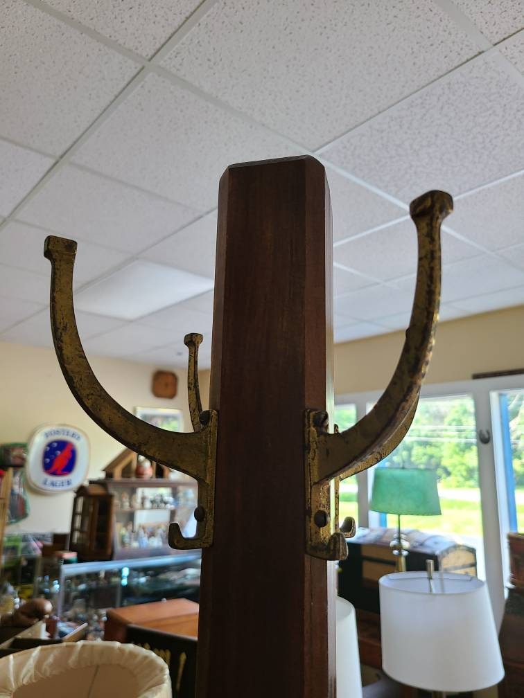 Vintage Standing Expanding Coat Rack Hall Tree *Local Pickup Only East Aurora, NY*