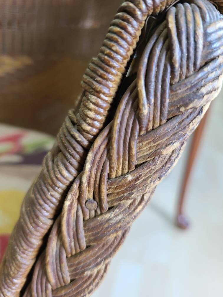 Vintage Lloyd Loom Chair with Cushion *Local Pick up Only - East Aurora, NY*