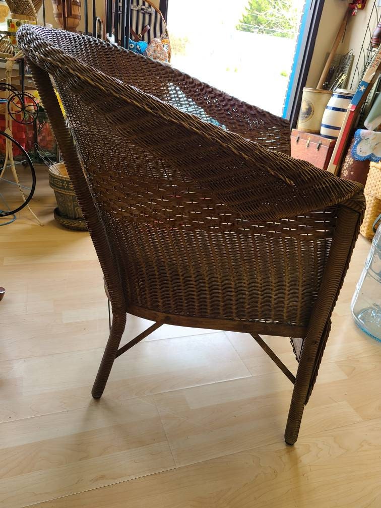 Vintage Lloyd Loom Chair with Cushion *Local Pick up Only - East Aurora, NY*