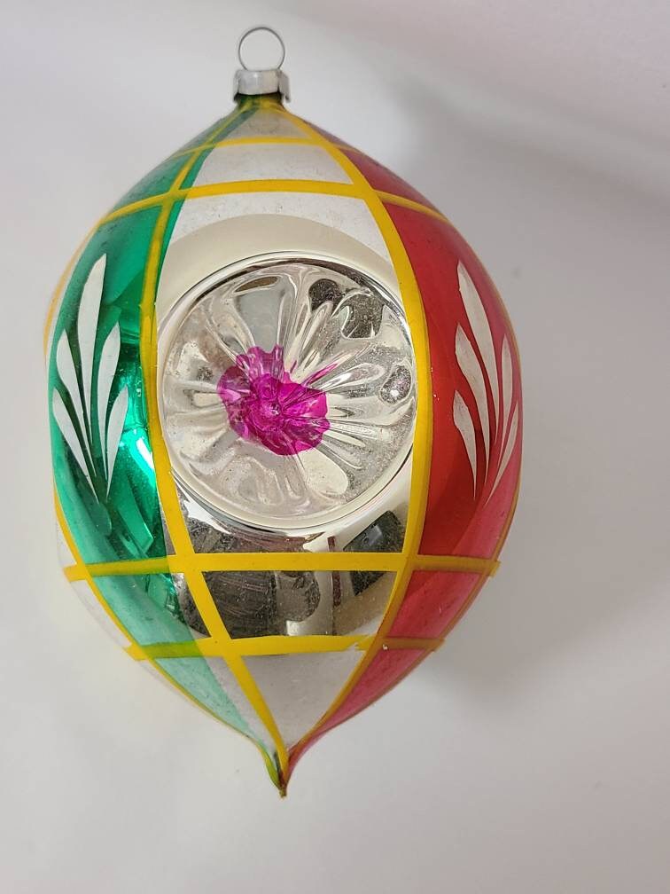 Vintage Traditional Glass Teardrop Ornament