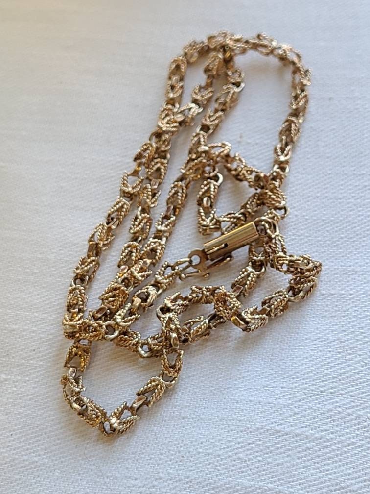 Vintage 14K Diamond Cut Fancy Gold Necklace Chain - *Item can only be picked up by buyer in person in Clarence, NY*