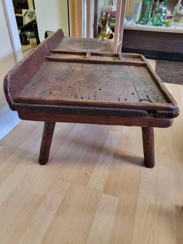 Primitive Cobblers Bench - Local Pick Up Only in East Aurora, NY