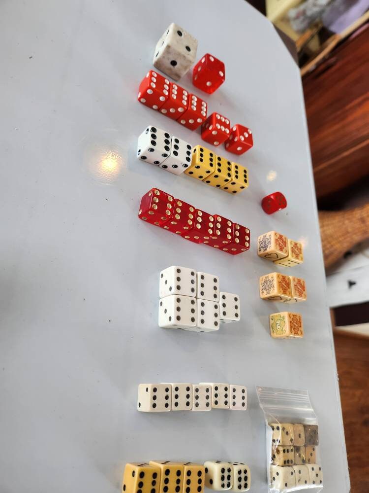 Vintage Various Dice Lot