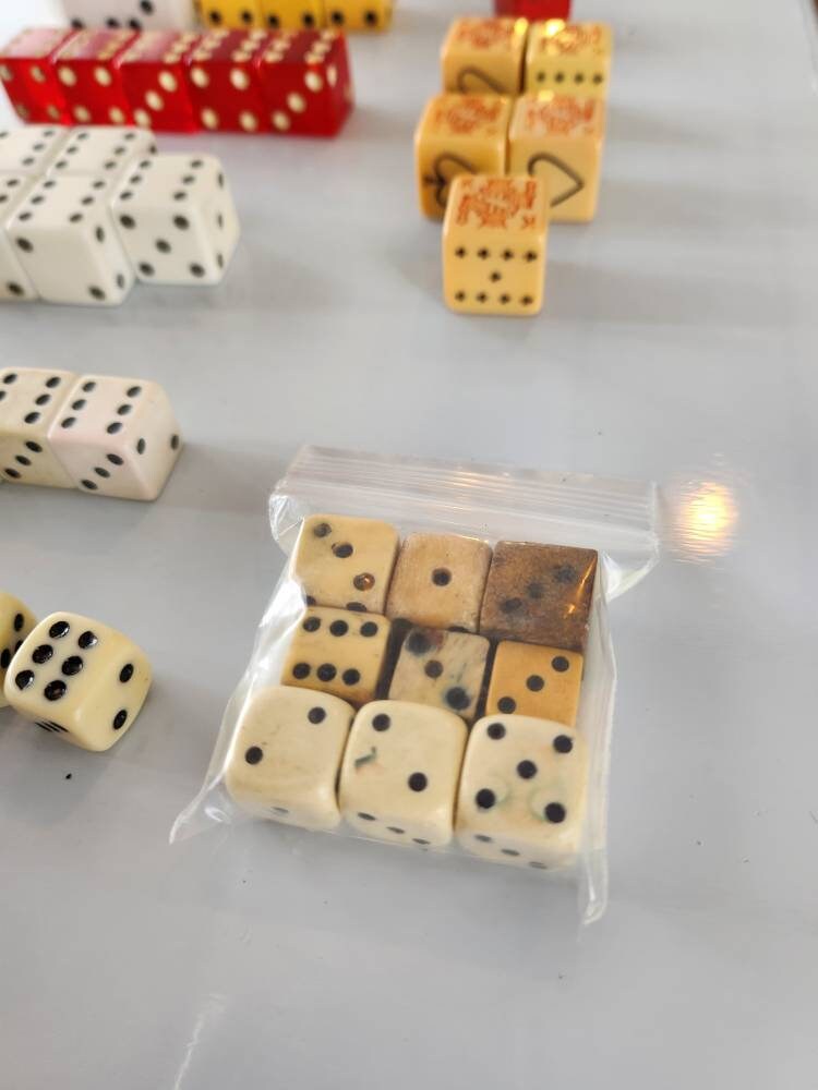 Vintage Various Dice Lot