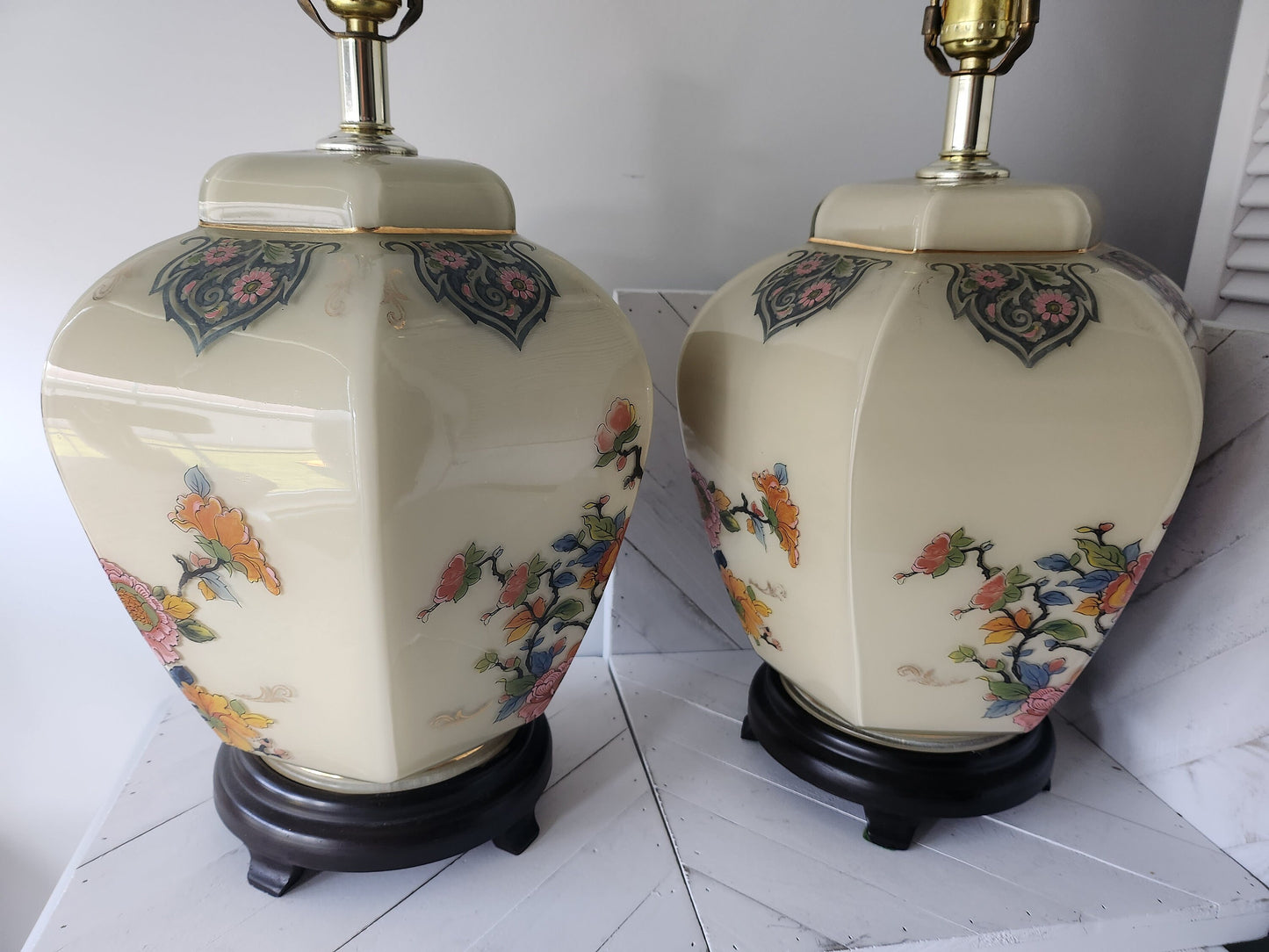 Porcelain Floral Chinese Lamps