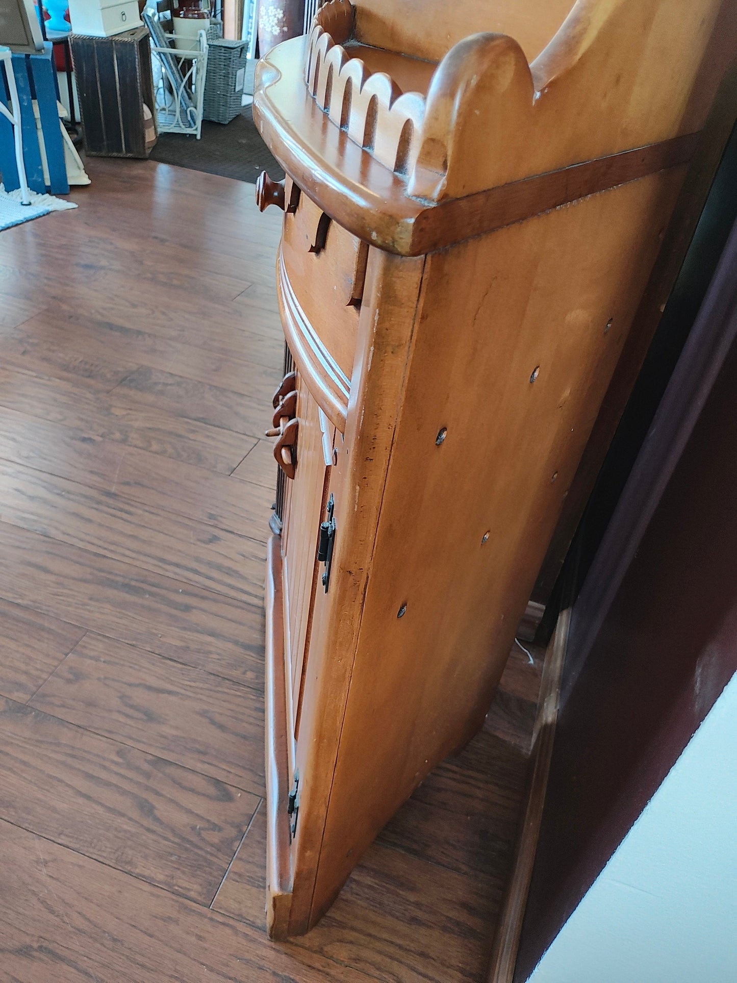 Vintage Corner Maple Curio Shelf - *Local Pickup Only, in East Aurora, NY*