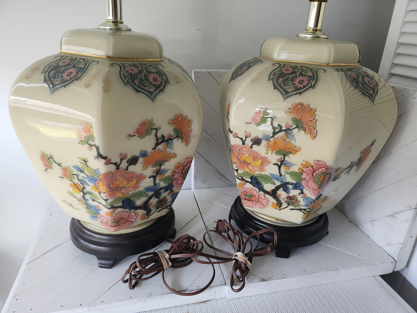Porcelain Floral Chinese Lamps