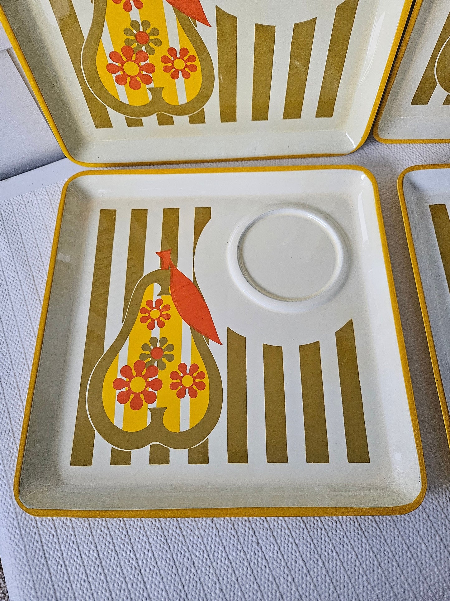Mid Century Retro Sandwich Snack Plates