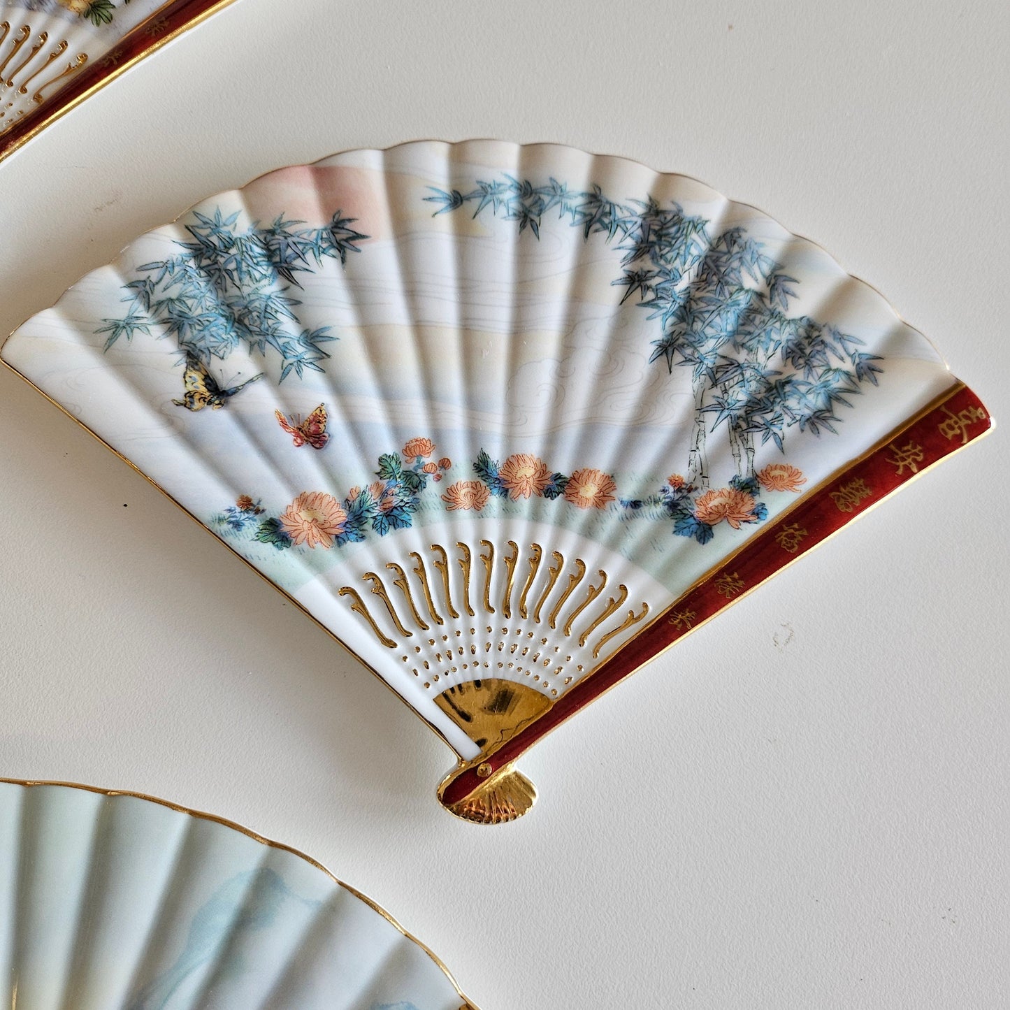 Porcelain Fan Decor Bradford Exchange