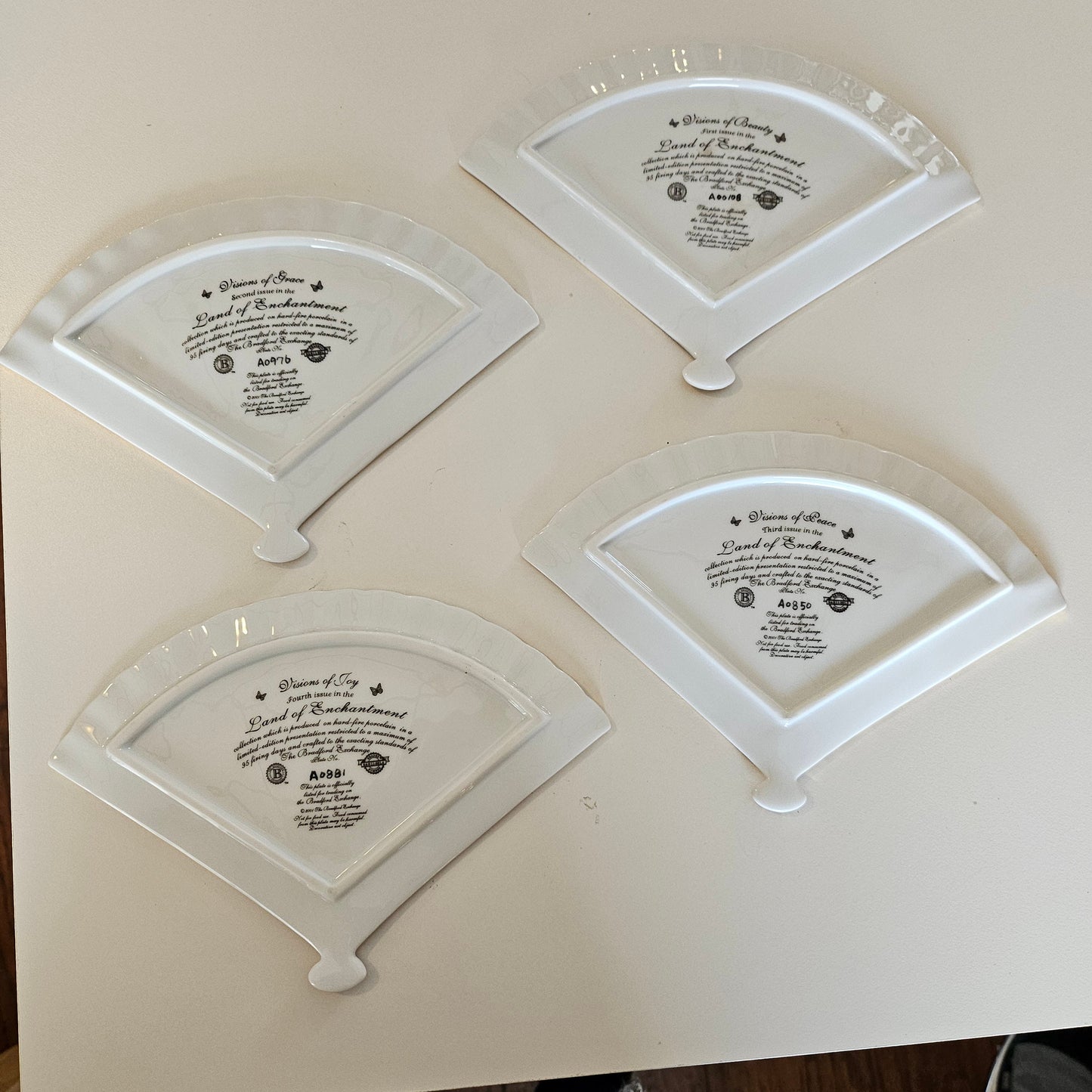 Porcelain Fan Decor Bradford Exchange