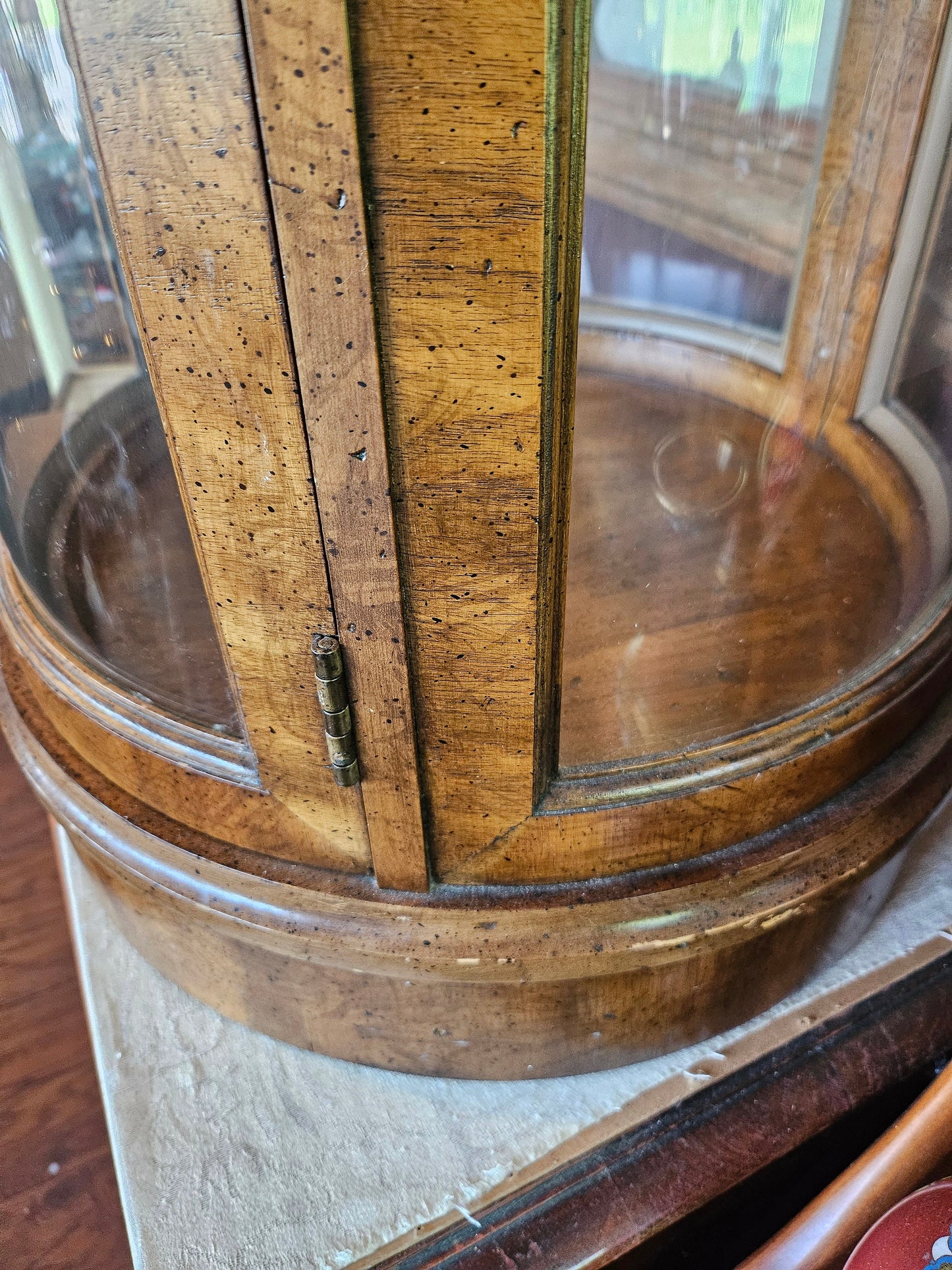 Weiman Curved Glass Curio Cabinet - Local Pickup Only in East Aurora, NY