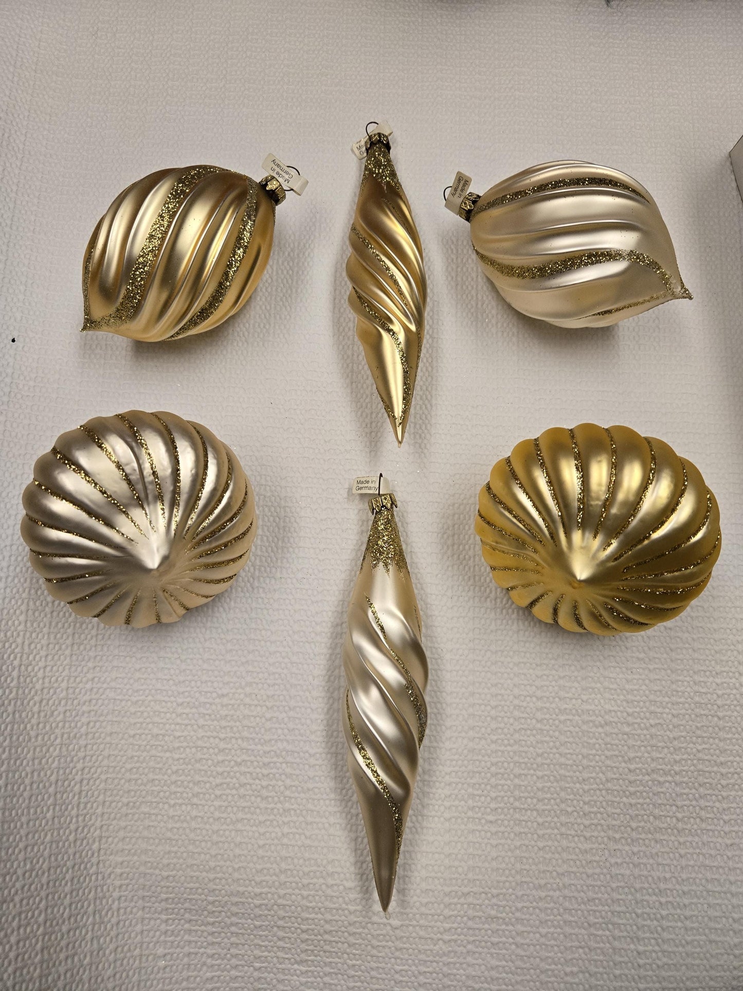Vintage Glass Gold and Champagne Ornaments (6)