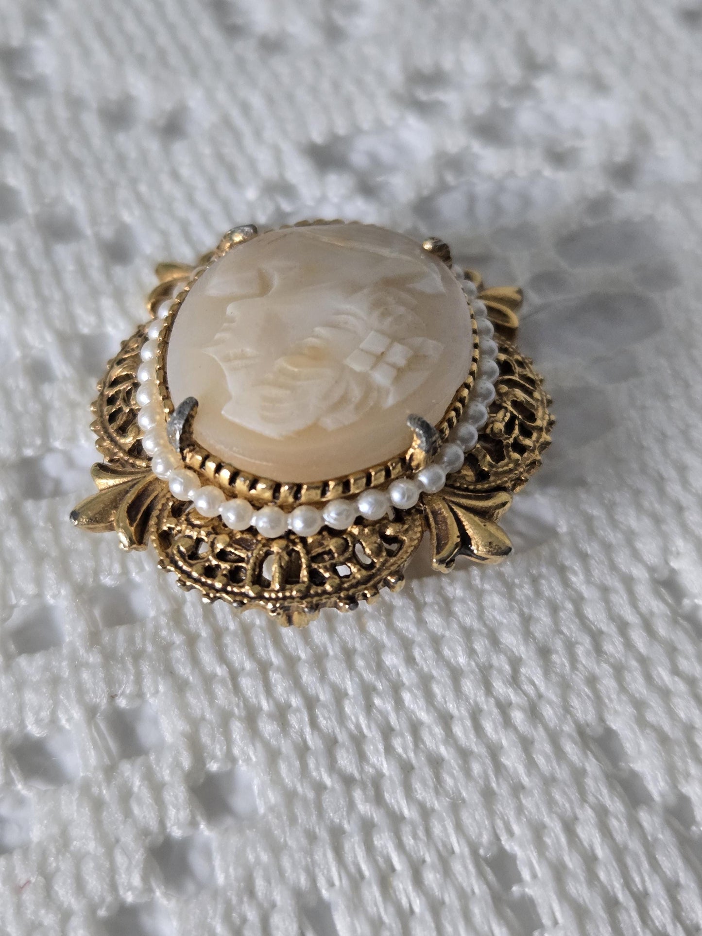 Florenza Cameo Pin Brooch