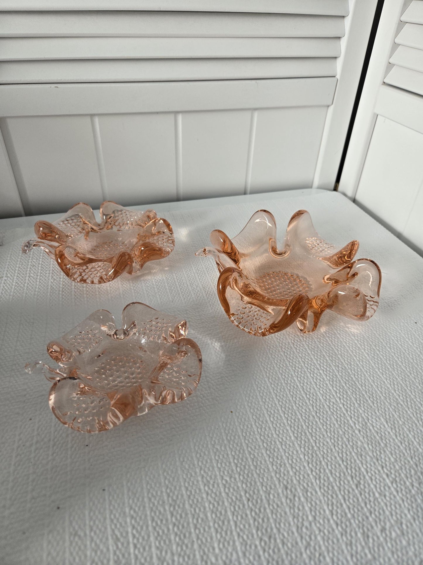 Pink 4-Leaf Clover Glass Ashtray Decor