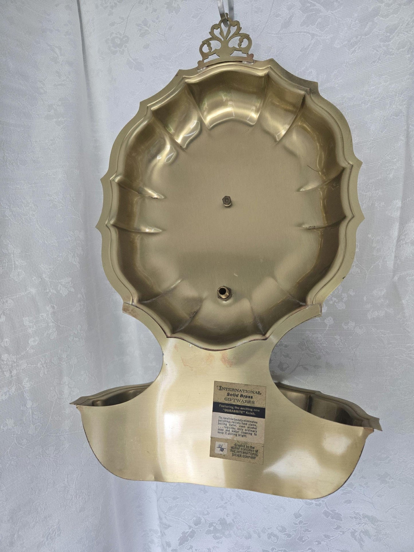 International Silver Brass Lavabo