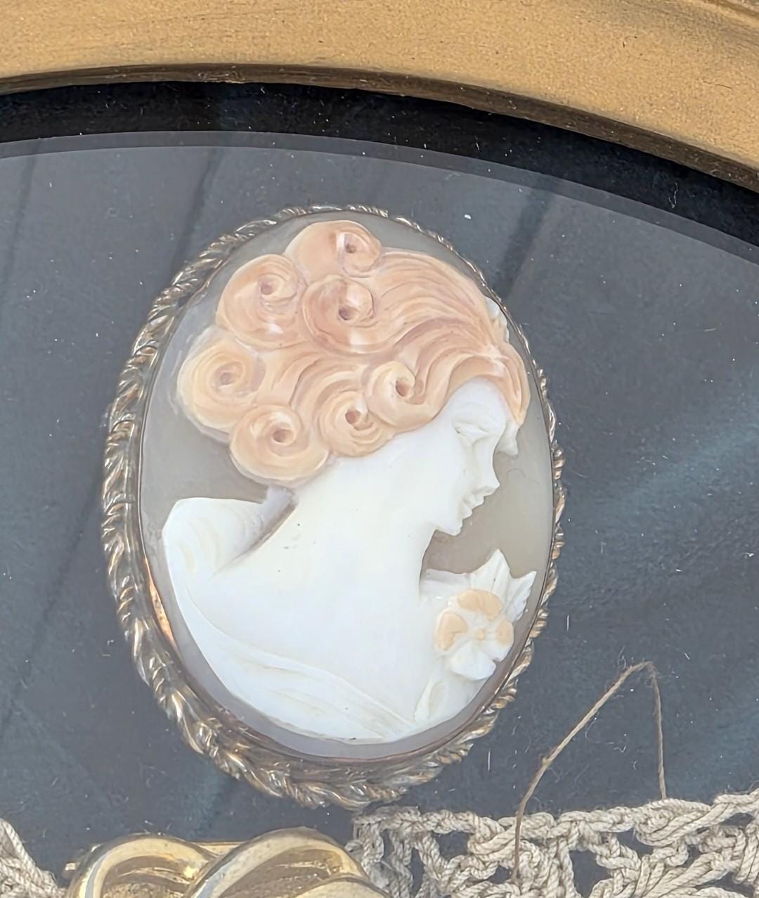 Vignette Bubble Framed Collage