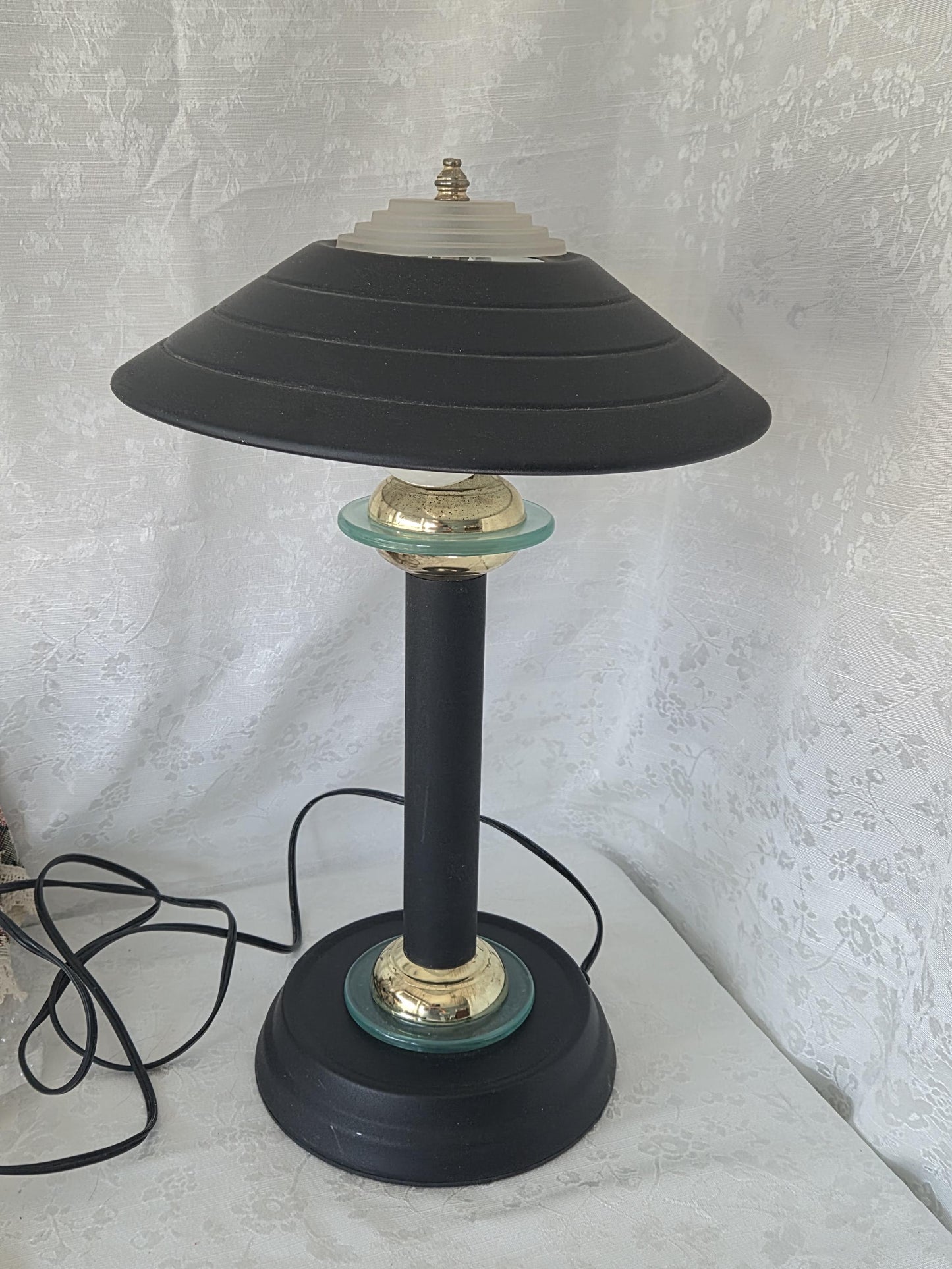 Atomic Metal Touch Table Lamp