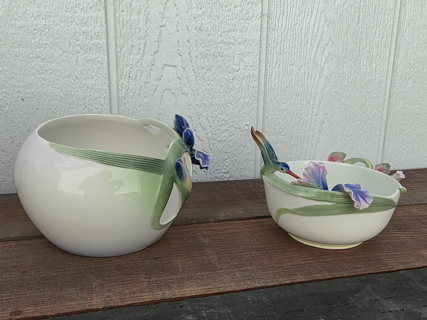 Franz Iris and Hummingbird Decorative Bowls (2)
