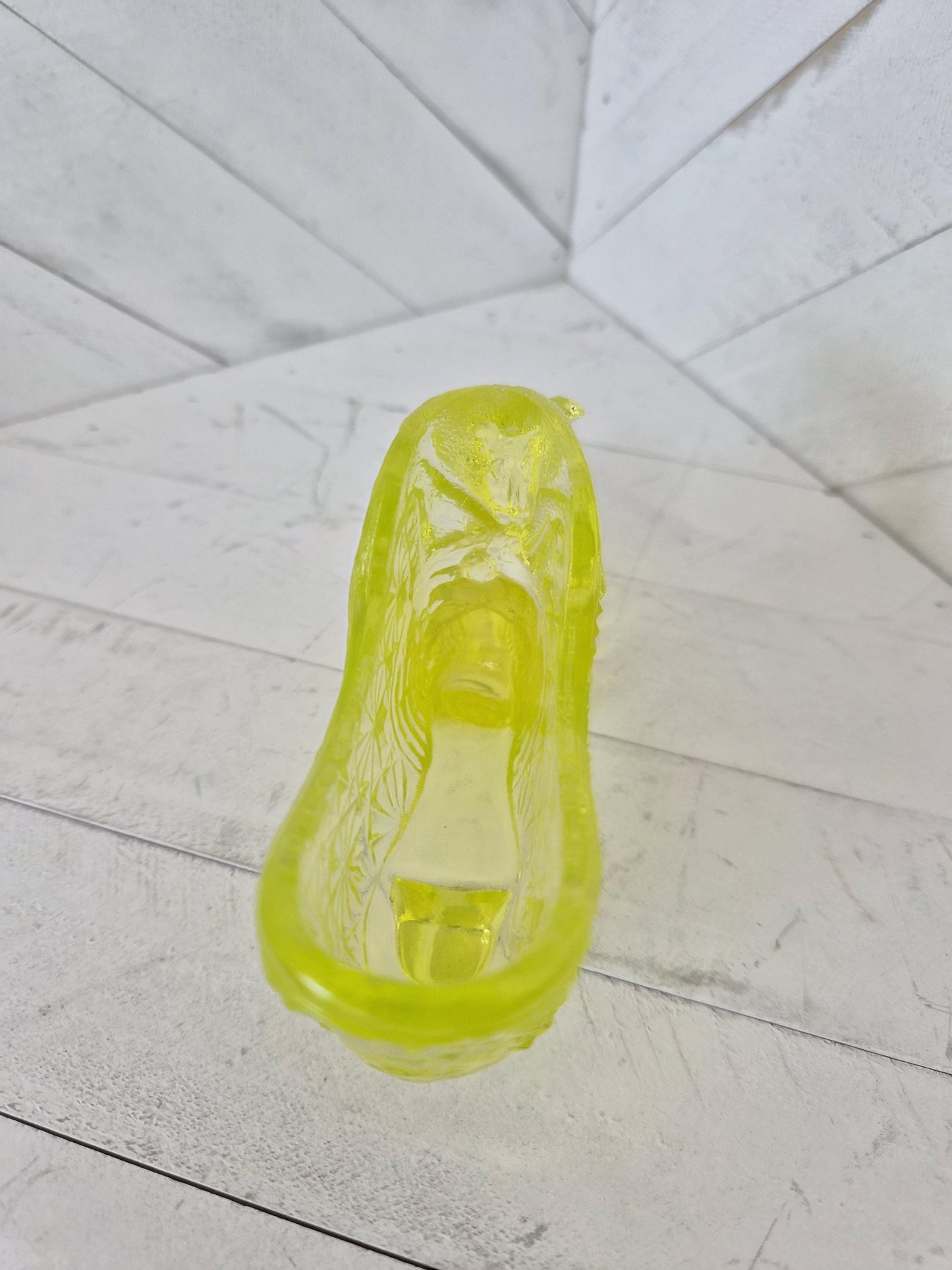 Uranium Fenton Glass Shoe