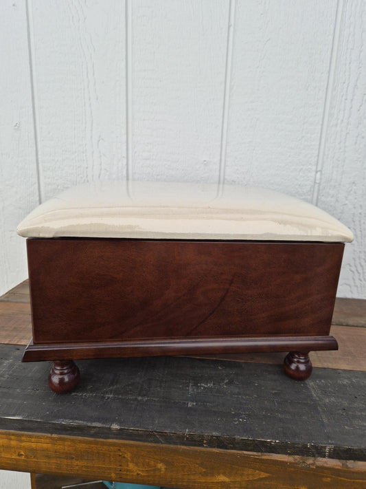 Vintage The Bombay Company Storage Footstool