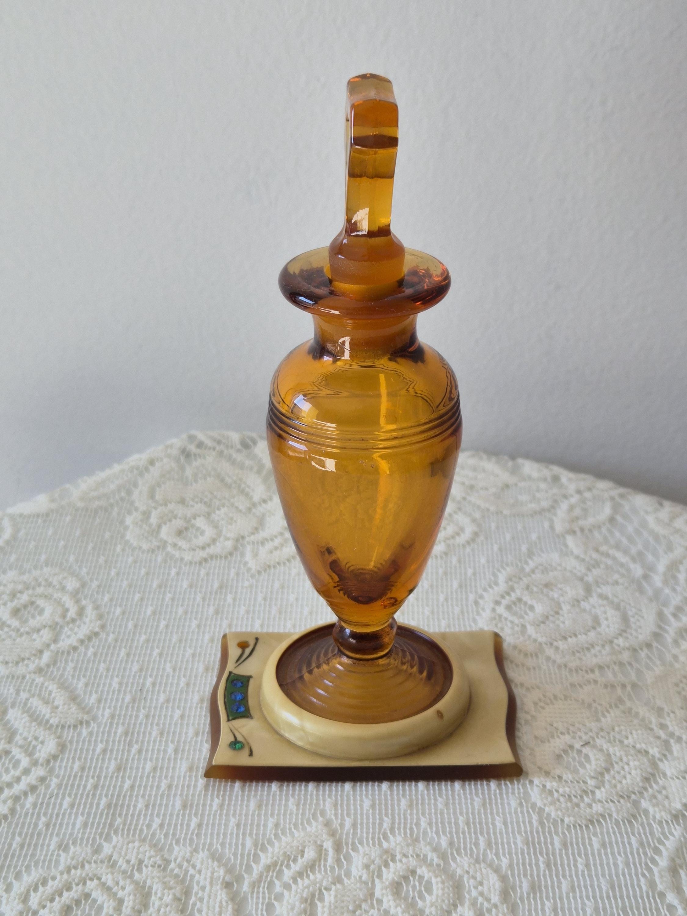 Vintage Fragrances and Decanters – The Cubby Space