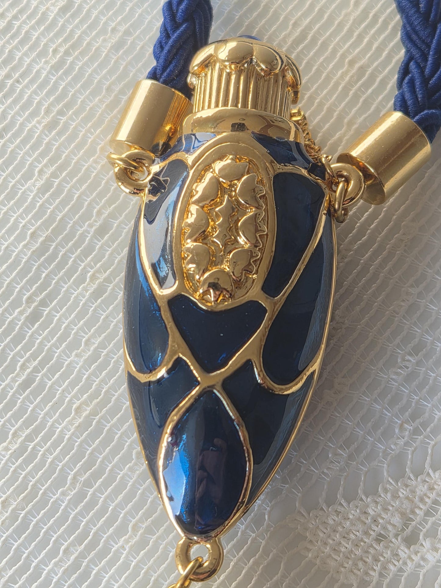 Vintage Avon Perfume Pendant Necklace