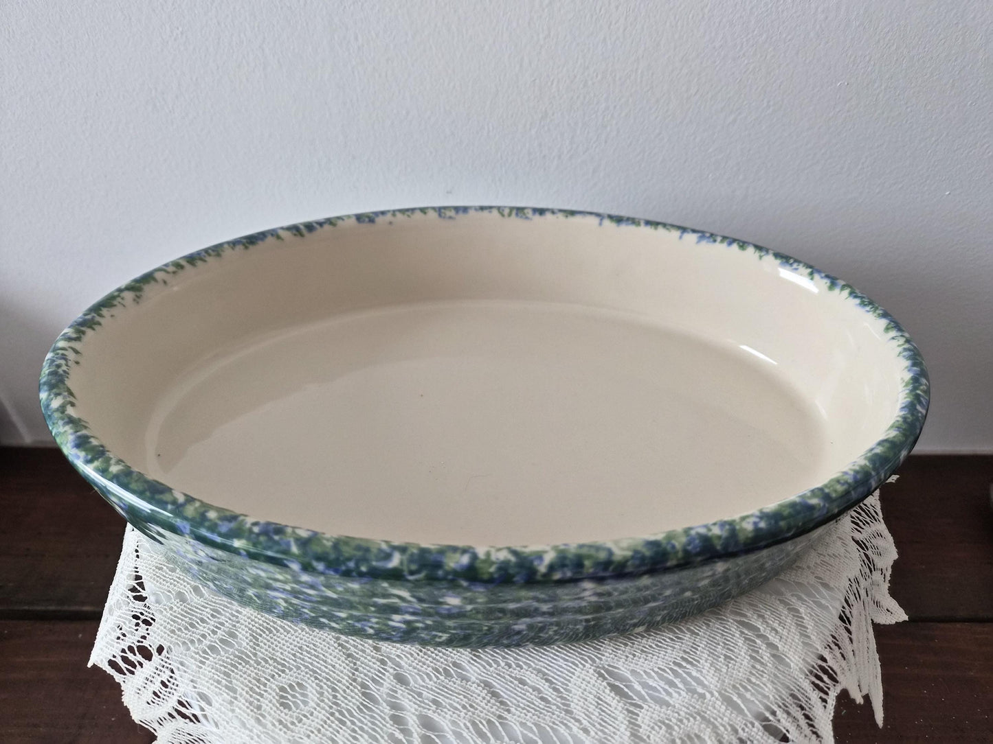 Roseville Spongeware Casserole - Gerald Henn