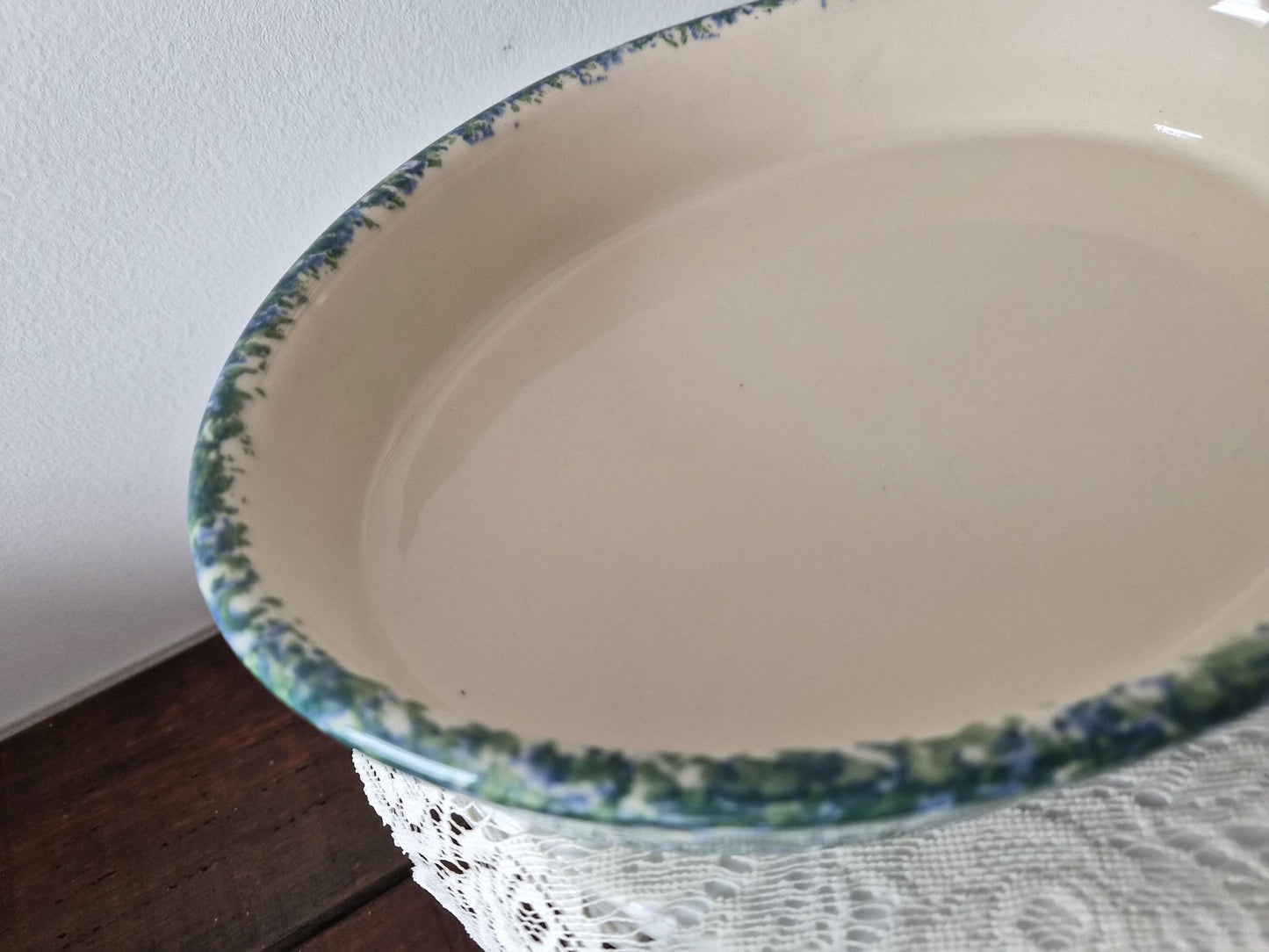 Roseville Spongeware Casserole - Gerald Henn